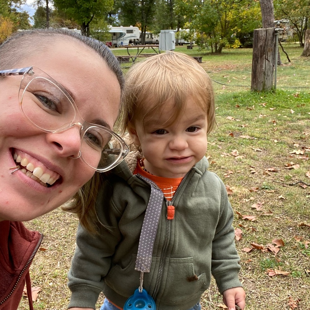 Meet your Posher, Courtney